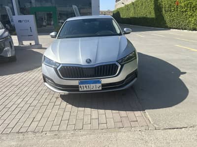 سكودا أوكتافيا 2022