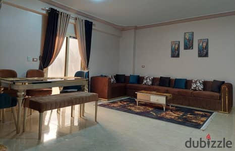 شقه مفروشه للايجار ف حي المستشارين