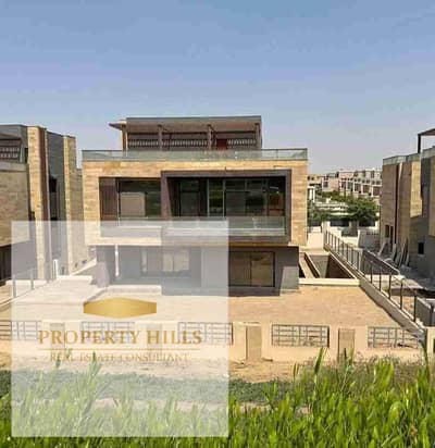 Fully finished villa for sale in Taj City – extansion of nasr city with an elevator ready to delvier and for viewing with a negotaible price  • Unit Type: twinhouse • Built-up Area: 390 m² • Location: Taj City – Just minutes from Nasr City   Project Featu