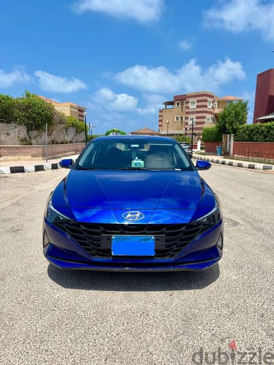 Hyundai Elantra 2022