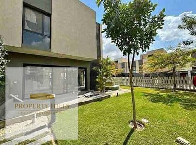 Ready to deliver -for viewing Villa in Al Burouj | Immediate Viewing |434m²  Details:  Unit Type: standalone  Built-up Area: 434 m²  Ready for immediate delivery & viewing   Location: Al Burouj Compound  Contact: 01123955056  Project Features:  Prime stra
