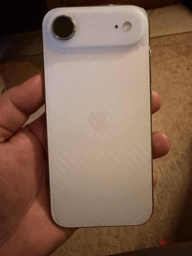 Apple - iPhone 17 Air 3