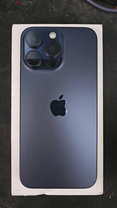 Apple - iPhone 15 Pro Max