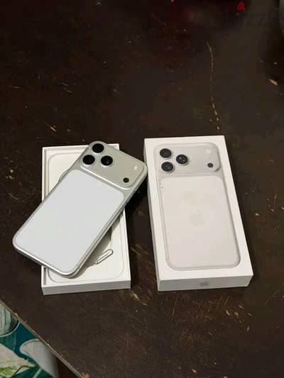 Apple - iPhone 17 Pro Max