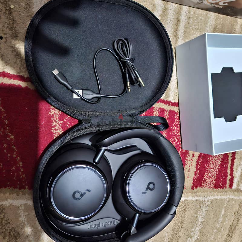 Anker soundcore space q45 2