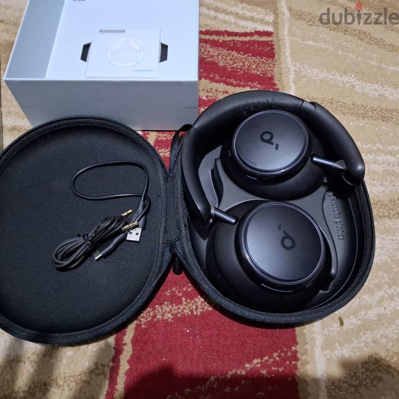Anker soundcore space q45 8