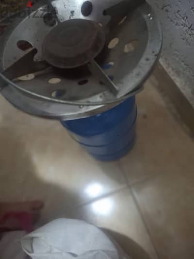 انبوبه عين واحدة