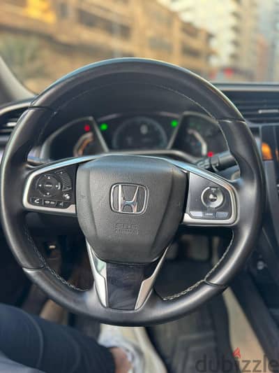 Honda Civic 2018 178,000km