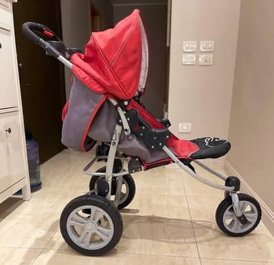 Stroller للبيع