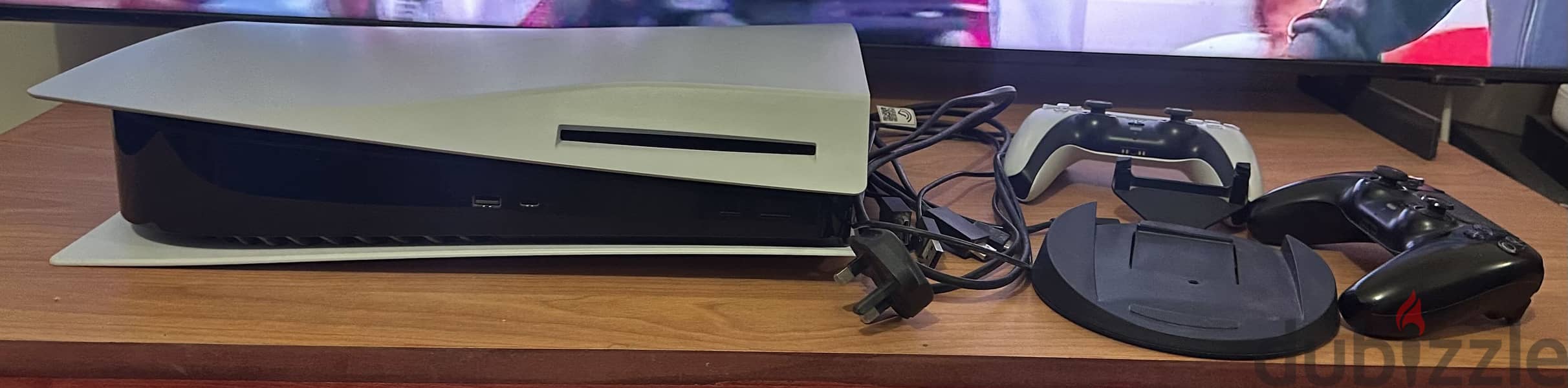 Playstation 5 CD edition. 2