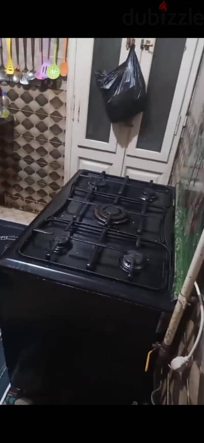 بوتجاز يونيفرسال للبيع