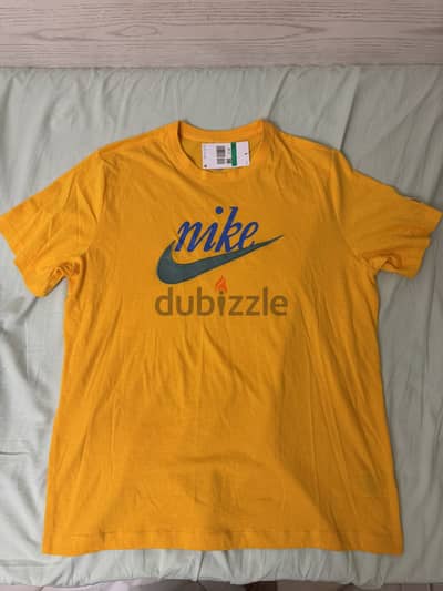 Nike t shirt original with tags