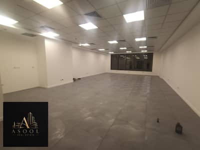  **مكتب 160م في واحدة من أقوى الـLocations | دايركت على المحور – The Lane Mall | متشطب بالكامل بالتكييفات وجاهز للتشغيل**