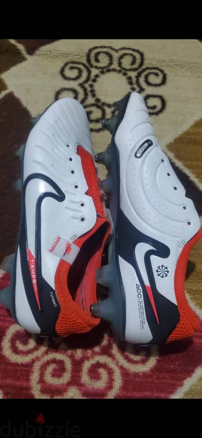 ​ستارز نايك أصلي Nike Tiempo Legend 10 Elite SG مقاس 40