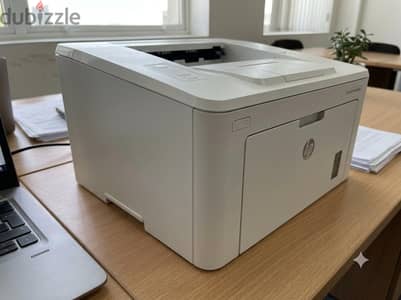 طابعة HP LaserJet Pro M203dw