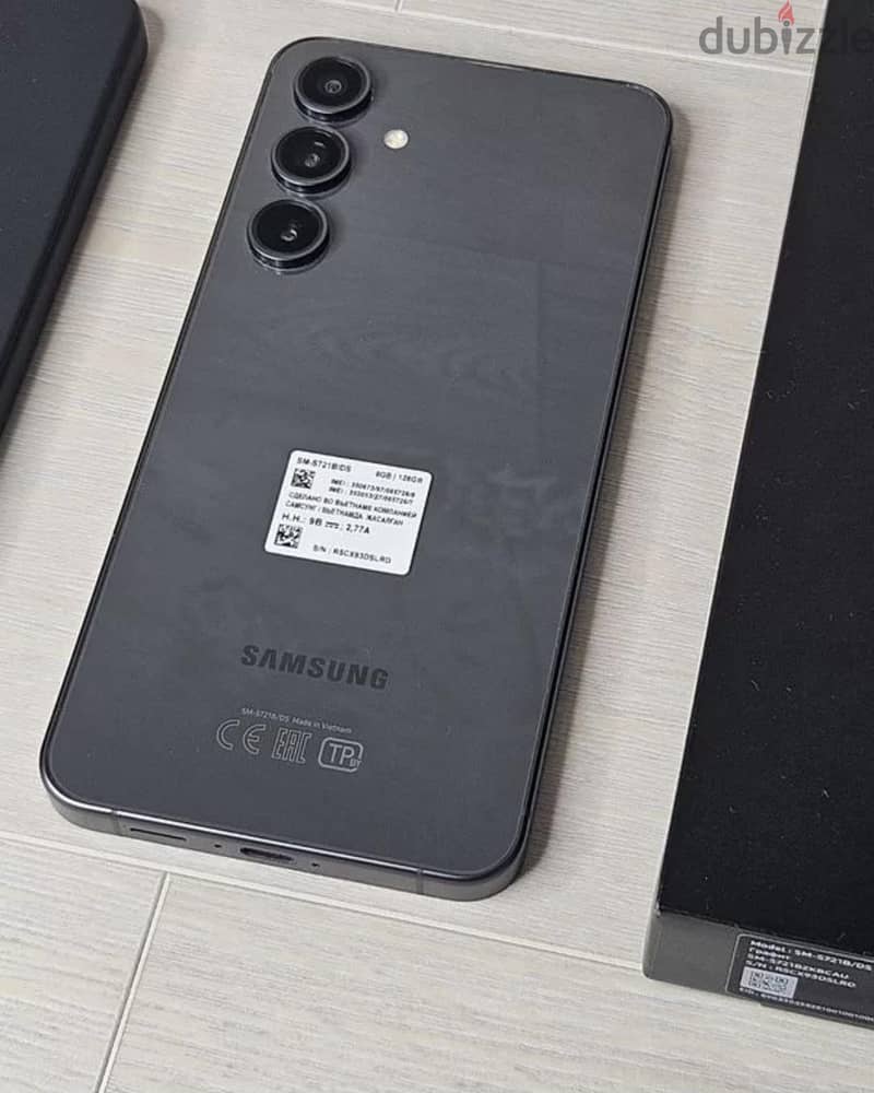 SAMSUNG S24 FE (128/8) 7