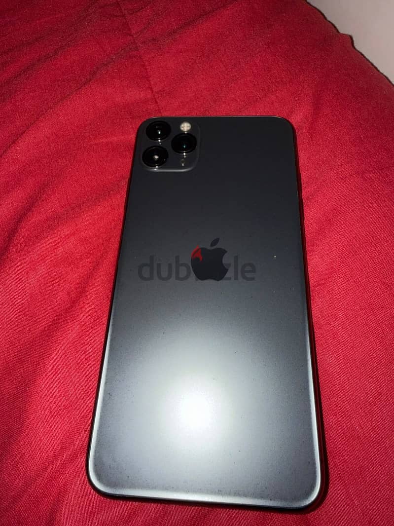 Apple - iPhone 11 Pro Max 2