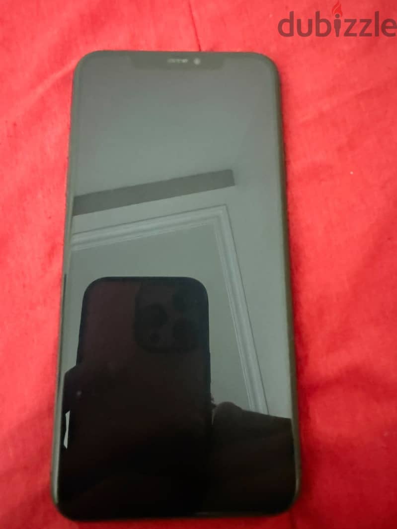 Apple - iPhone 11 Pro Max 3
