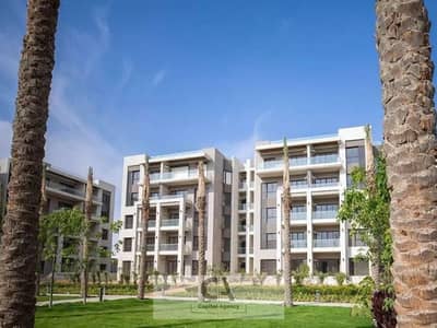 Ground-floor apartment with a garden for immediate delivery, fully finished, located in the heart of the Fifth Settlement at "The Address East," avail