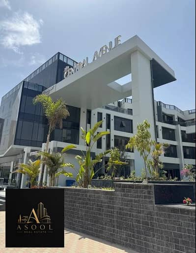 مكتب 90م للإيجار في Central Avenue – الشيخ زايد | Terrace بواجهة مباشرة على Capital Business Park | متشطب بالكامل بالتكييفات