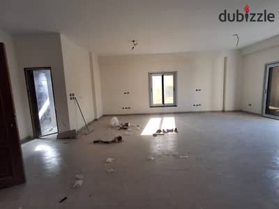 شقه للايجار دور تاني ١٨٠م اول سكن بجوار مسجد الشرطة بحري الخمايل الشيخ زايد