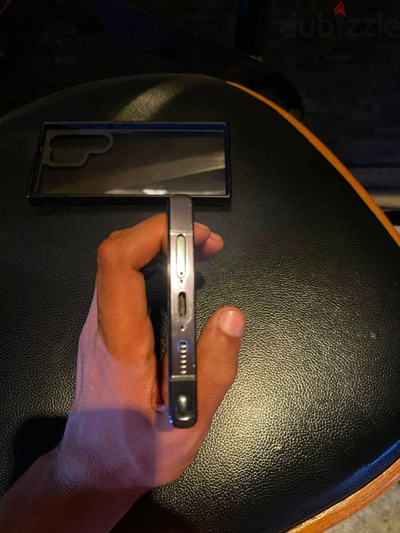 Samsung Galaxy S23 Ultra 2