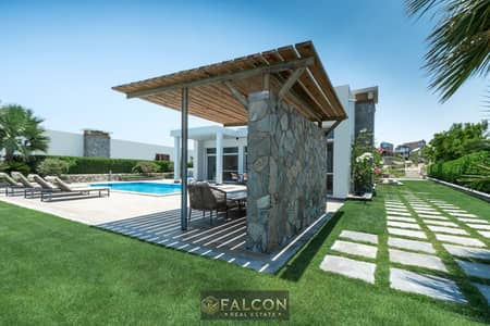 Chalet for sale with a private garden, with a great discount, in the Red Sea resort of Soma Bay. Fully finished, low down payment, installments over 8