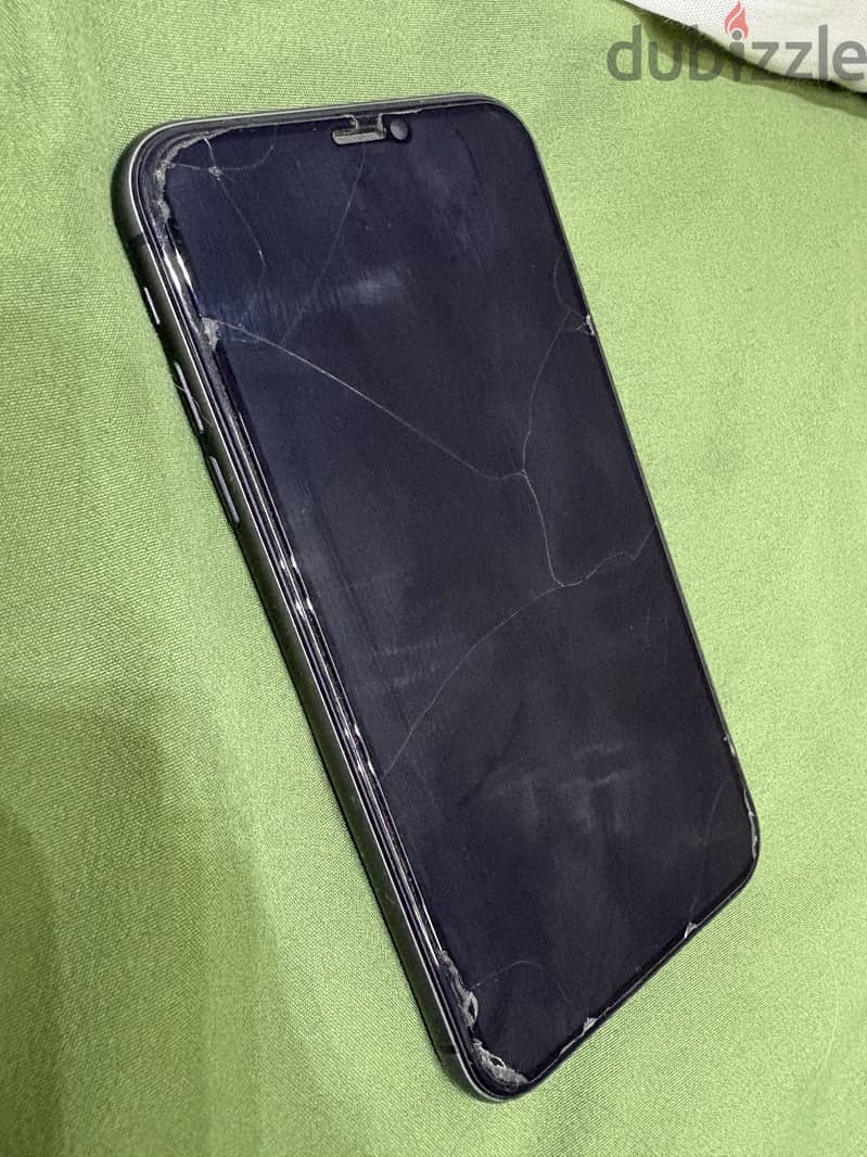 Apple - iPhone 11 3