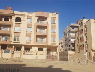 شقة فالتجمع الخامس الاندلس