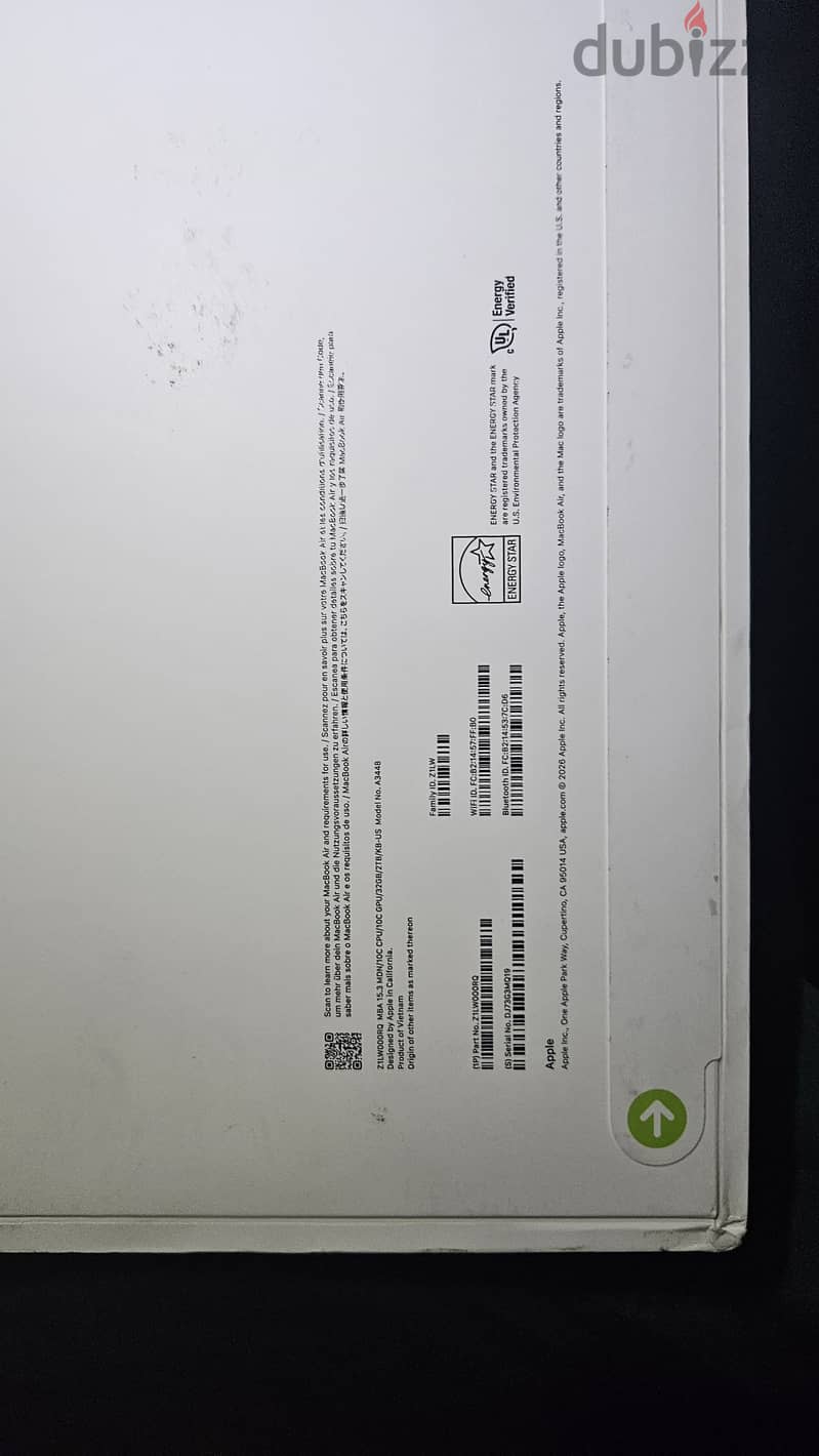 Macbook air M5 sealed new 1