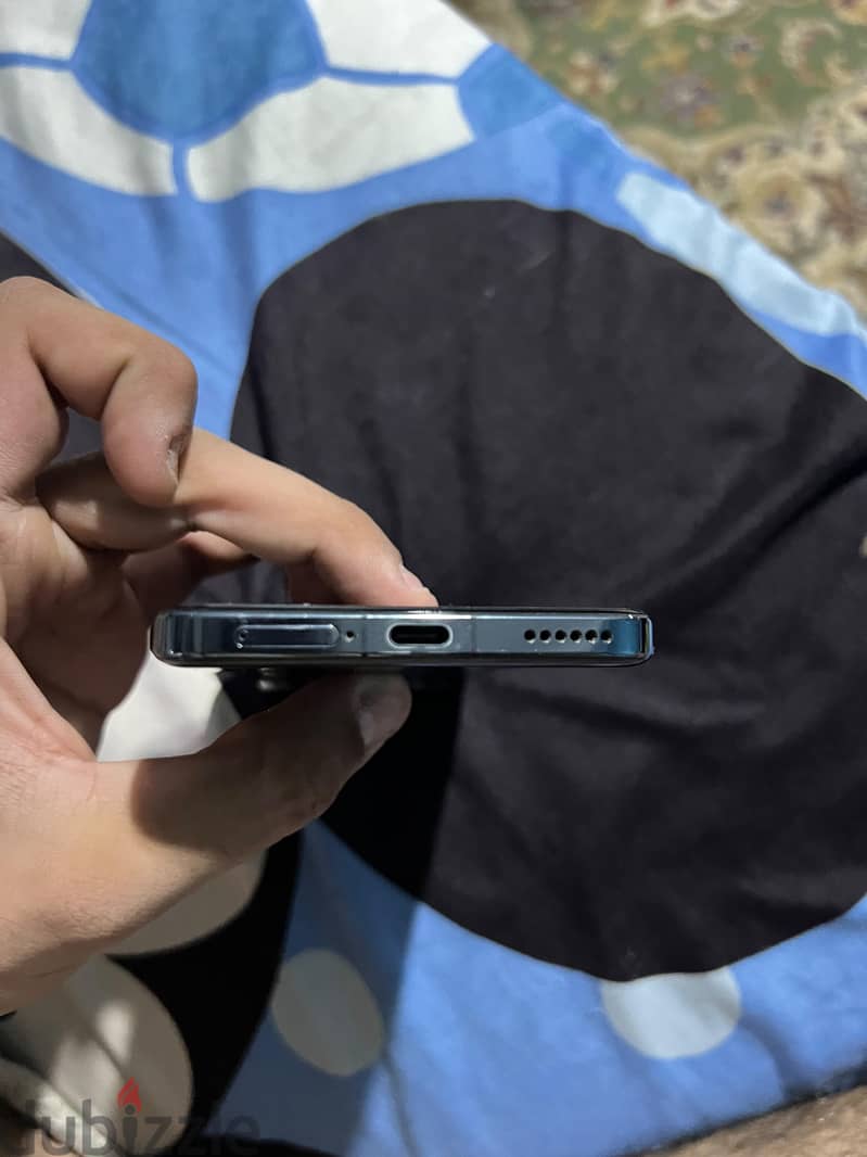 Honor Magic 5 Pro 4