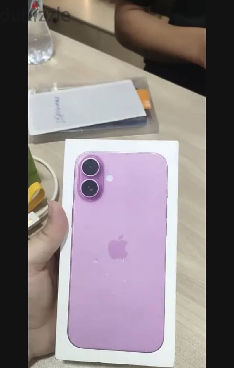 آبل - آيفون 16 بلس 4