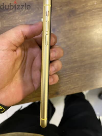 Apple - iPhone XR