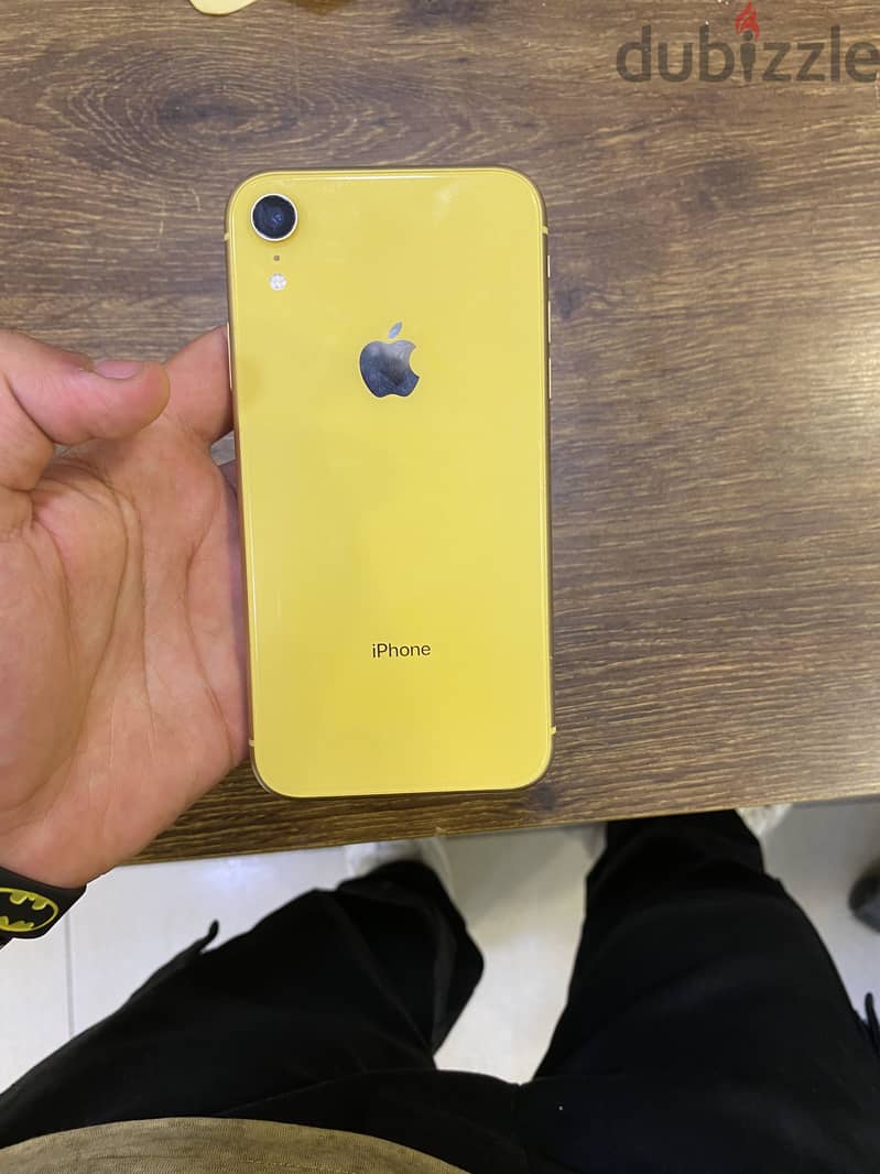 Apple - iPhone XR 3