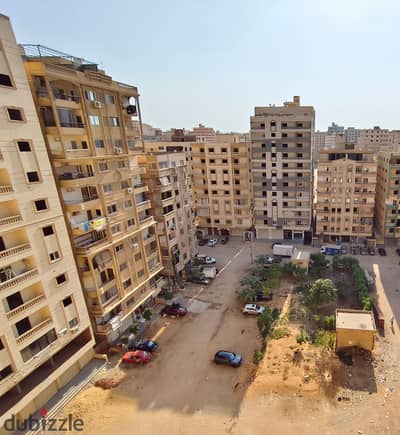 منتجع النخيل ١ جمعيه النخيل أو حوتب بعد موقف العاشر بجوار سوق العبور