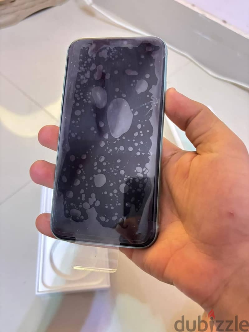 Apple - iPhone 11 3