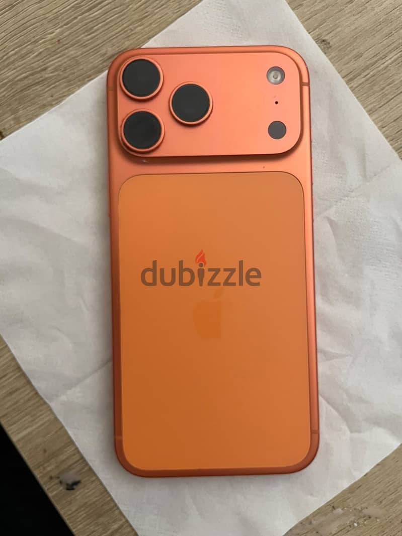 Apple - iPhone 17 Pro Max 4