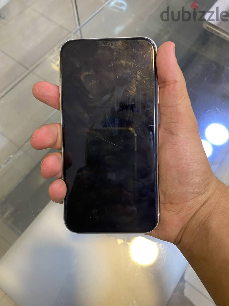 Apple - iPhone 11 2