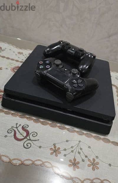 Playstation 4 Slim
