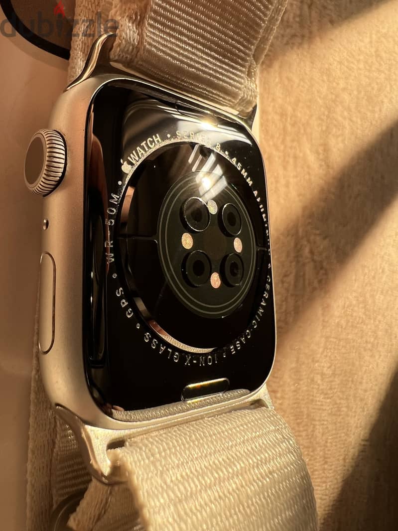 Appel watch series 8 perfect condition 1