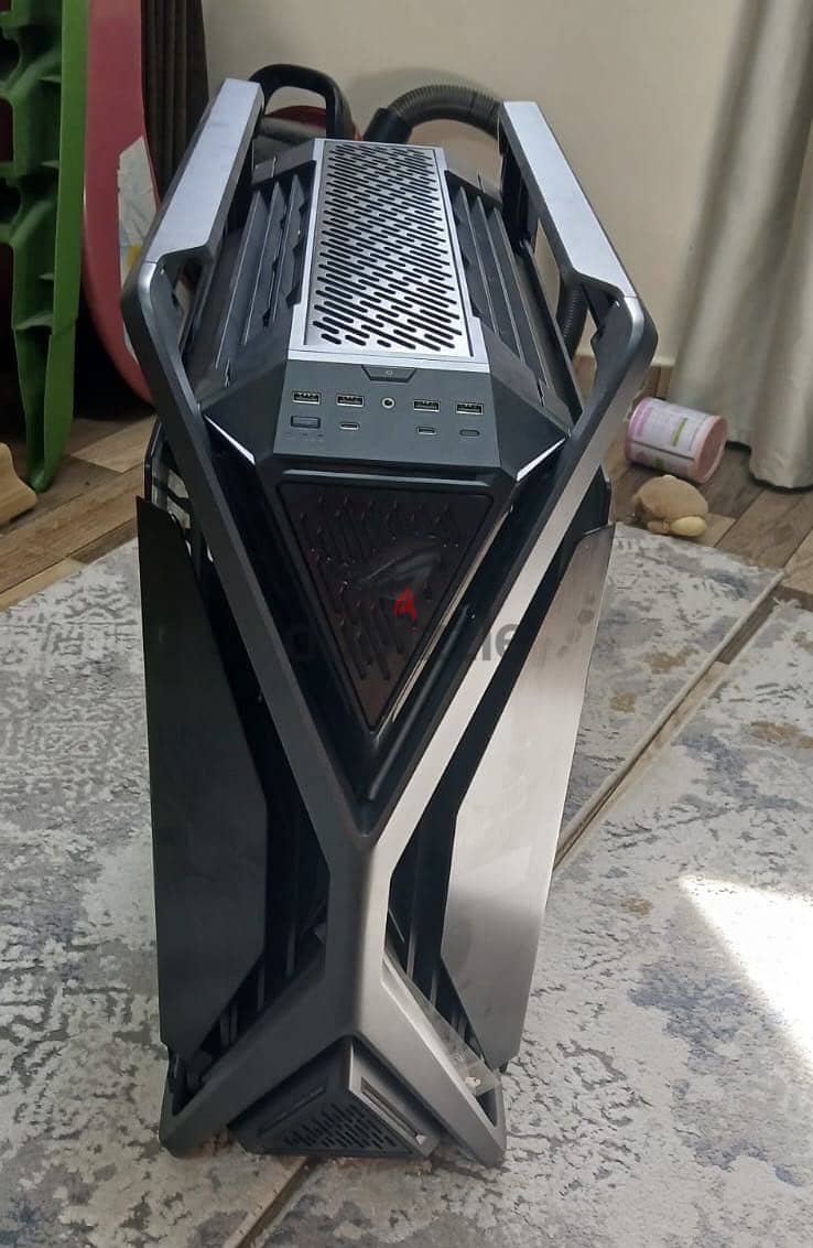 Rog Hyperion g701 Black Case For sell 3