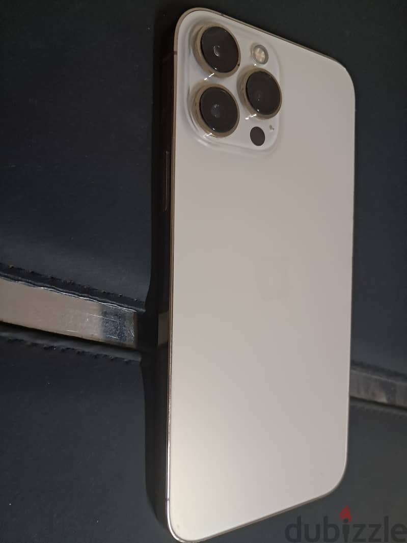 IPhone 13 pro max gold 1