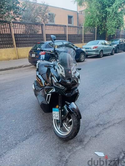 Scooter Sym husky 200 adv