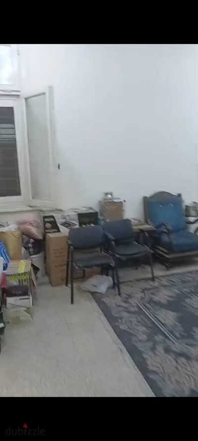 Apartment for rent 4 rooms high ceiling Talaat Harb first floor opportunity