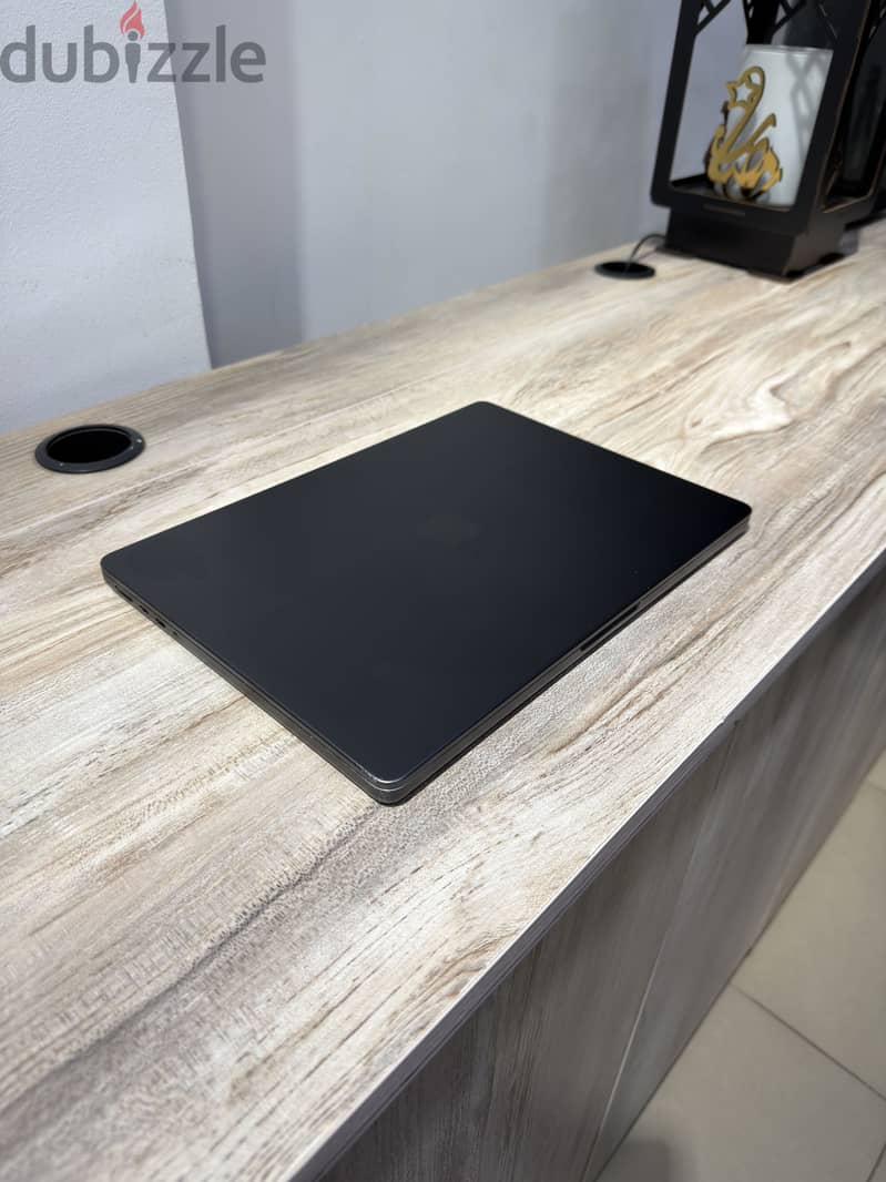 MacBook Pro 14” M4 Max 1TB/64GB 6