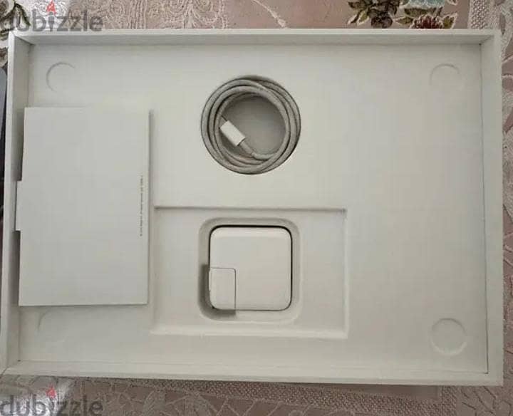 Macbook air m 1 4