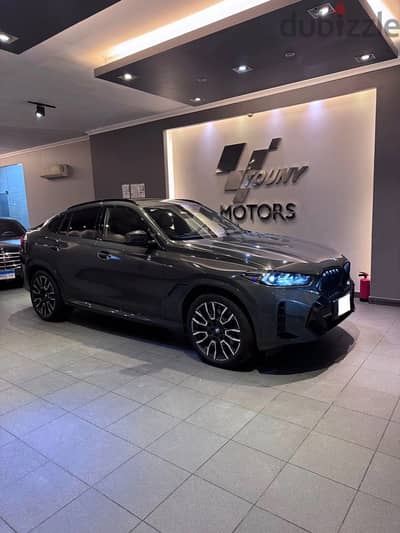 BMW X6 M40i  2025
