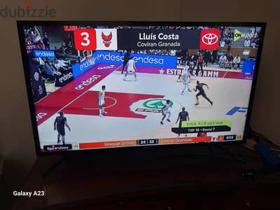 للبيع شاشة سامسونج 43بوصة وتليفزيون