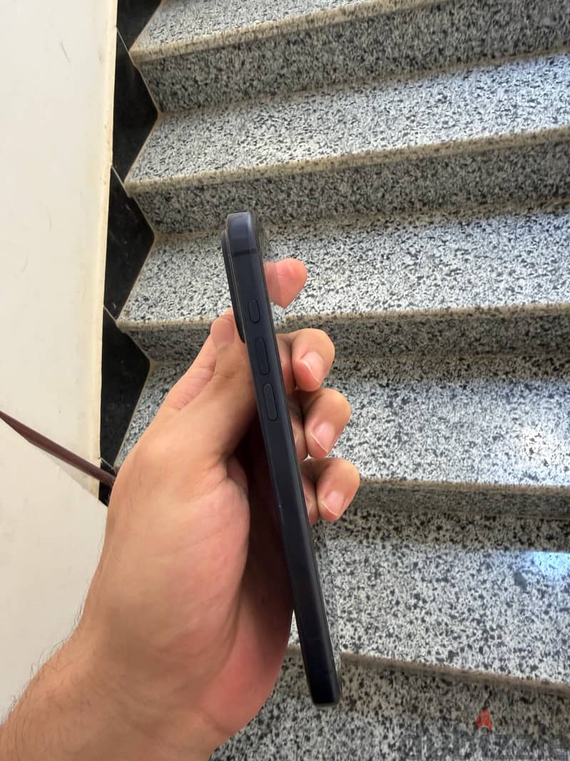 Apple - iPhone 17 Pro Max 2
