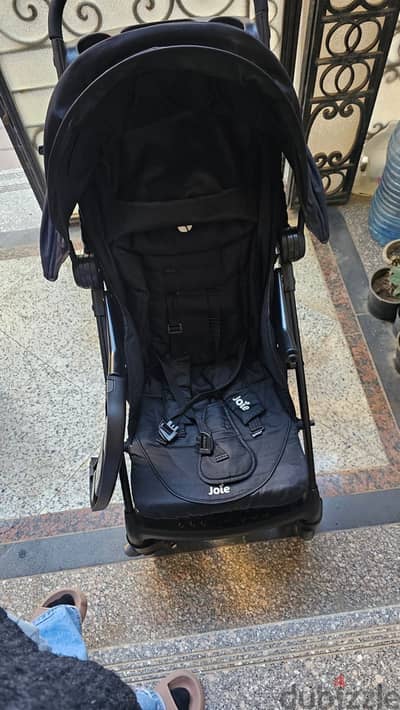 عربية أطفال stroller  للبيع لعدم الحاجة